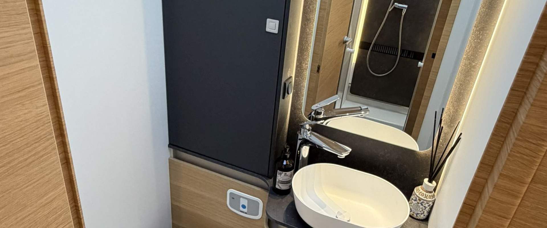 Adria Sonic 700 SL 2026 - WC Toliette 