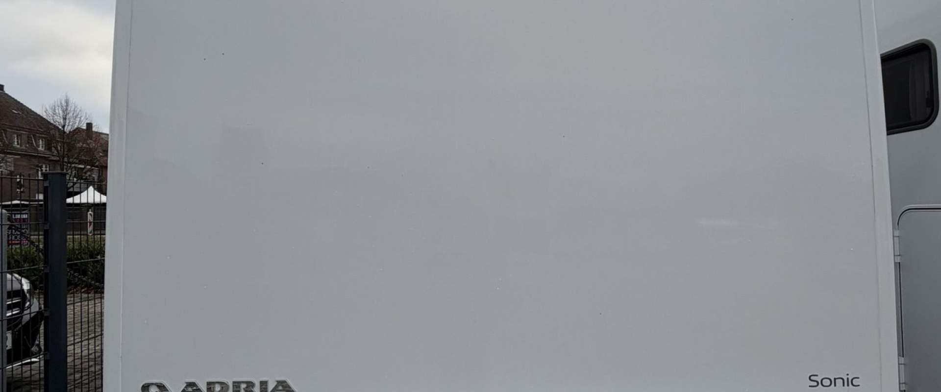 Adria Sonic 700 SL 2026 - Heck mit LED leuchten 